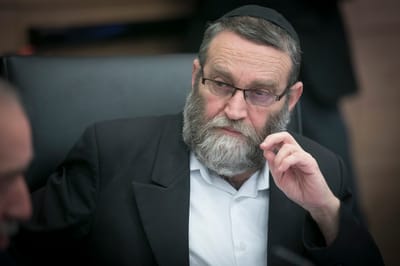 הבלאגן בועדת הכספים: גפני עושה שריר לנתניהו