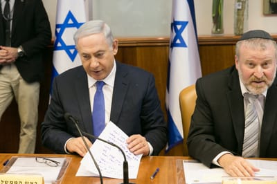 מנדלבליט הודיע: אלה העבירות בהן חשוד נתניהו