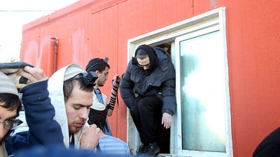 שידור חי: פינוי בית הכנסת בעמונה