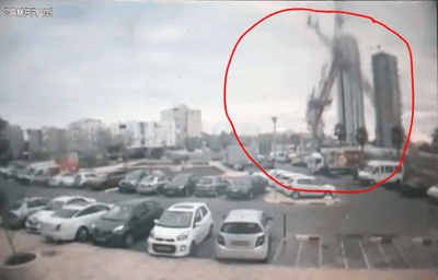 תיעוד מפחיד: המנוף קורס ורומס כל מה שבדרך; צפו