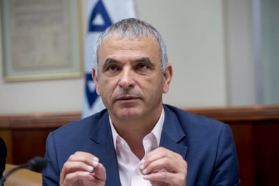 כחלון: "דמיינתי שהוא מכה את אמא שלי"