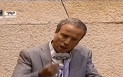 צפו: אלעזר שטרן מתפוצץ על השר דוד אזולאי