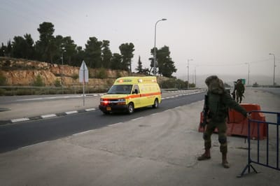 טרגדיה באבני חפץ: תינוקת נשכחה ברכב ומתה