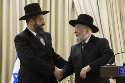 אחרי עשור: הרב לאו יודיע היום על פרישה מתפקידו