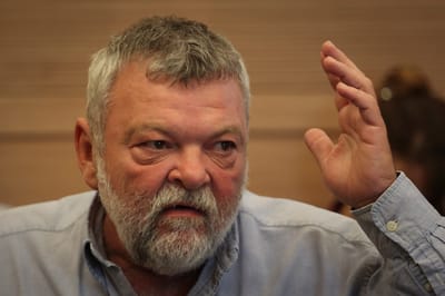 ניצחון לאילן גילאון: קצבת הנכים תוצמד לשכר מינימום