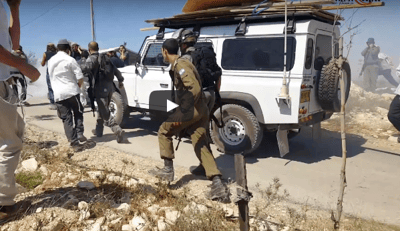 צפו: עימותים אלימים בין חיילים לתושבי יצהר