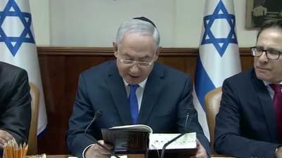 ישיבת הממשלה: נתניהו חבש כיפה והקריא מהתנ"ך