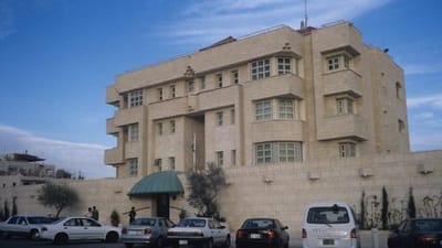 איש האבטחה שנדקר וחיסל מחבל חזר לישראל
