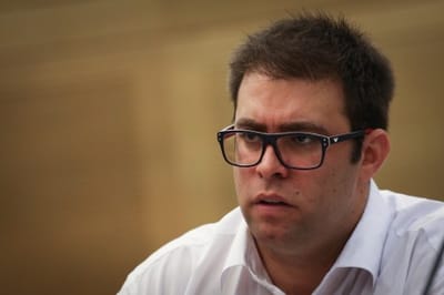 'אכסח אותך במכות': חזן נענה לפגישה עם הירדני