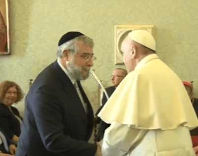 הסכם היסטורי בין הרבנות הראשית לאפיפיור