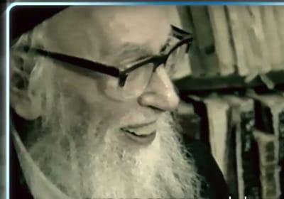 צפו: סרטונים נדירים של הרב שלמה זלמן אוירבך