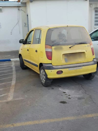 השוטרים הופתעו לגלות מי הנהג ברכב החשוד