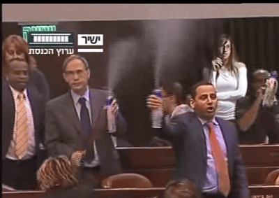 לא רק סבטלובה: צפו בח"כים שביזו את משכן הכנסת