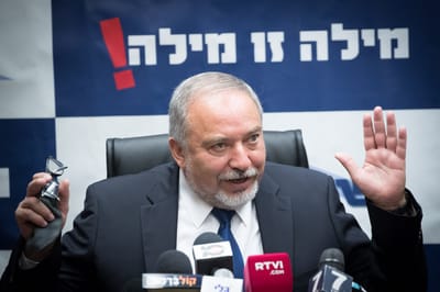 ליברמן: "אם איראן תתקוף את ת"א- נתקוף את טהרן"