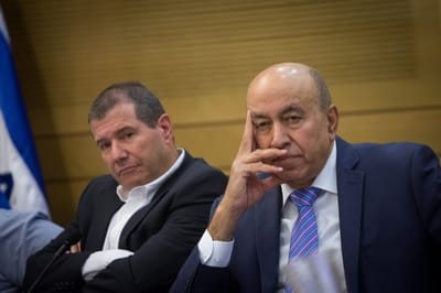 זעם על זוהיר בהלול: "זו הקדנציה האחרונה שלו"