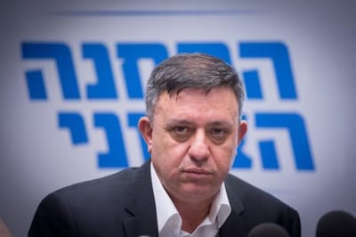 גבאי מפנטז: "נביא 30 מנדטים"