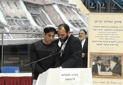 תיעוד מרגש • לעיני אלפי צופים: ברדה בירך 'הגומל'