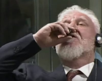 צפו: מת פושע המלחמה ששתה רעל לעיני השופטים