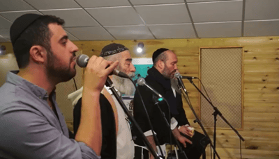 צפו: כשגדולי הזמר היהודי מתאחדים לניגון אחד