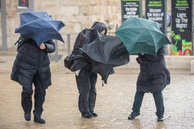 רוחות, גשמים ושלג במרכז: החורף חוזר ובגדול