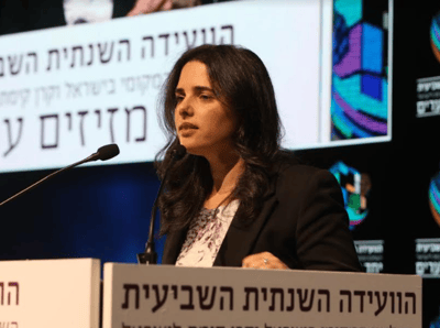שקד עושה סדר: "המשטרה בכלל לא ממליצה"