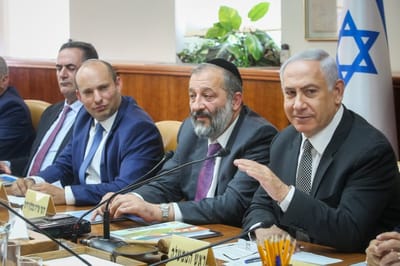 נתניהו מעכב את פסקת ההתגברות של בנט ושקד