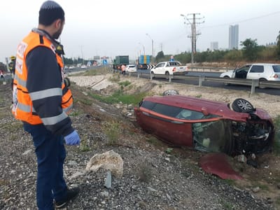 תלמידי ישיבה התהפכו עם רכבם: הרוג וששה פצועים
