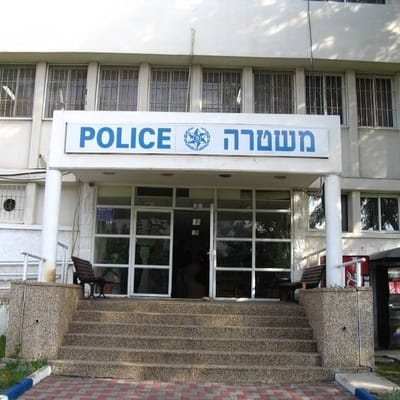 נעצר עובד חינוך בחשד שפגע מינית בילדים