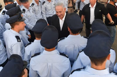 בפני הטייסים הדגיש נתניהו: "איראן האיום הגדול על קיומנו"