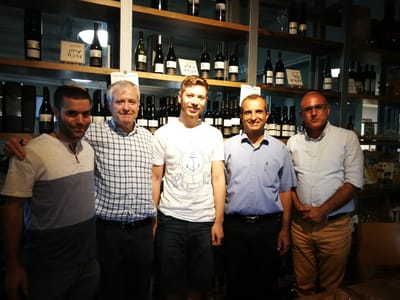 יאיר נתניהו הגיע לגוש עציון וביקר בנתיב האבות