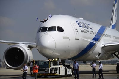 חרדים עיכבו טיסה? הפרטים האמיתיים נחשפים