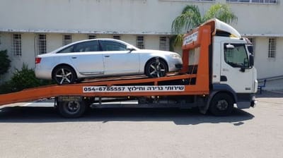 אדם נתפס נוהג בהשפעת אלכוהול, רשיונו נפסל