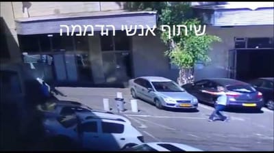 צפו: נדקר והספיק לירות על המחבל לפני שהתמוטט