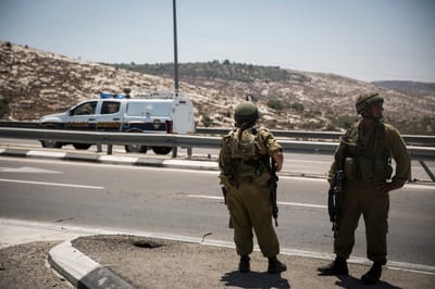 ערבי בן 8 ניסה לדקור חייל בכביש 443, אין נפגעים