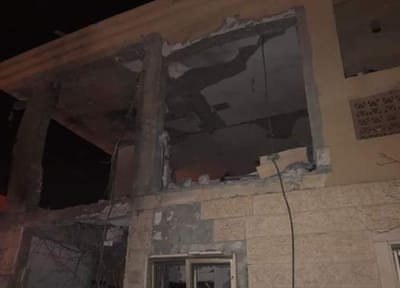 טיל שנורה מעזה פגע בבית בבאר שבע