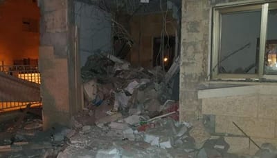 גיבורה: שלפה את ילדיה מהמיטה רגע לפני הפגיעה