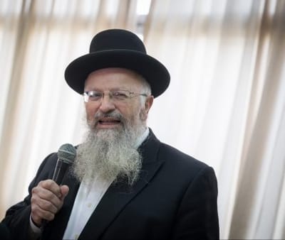 הרב אליהו: "זו מלחמה רוחנית וחסר לנו עוז". צפו