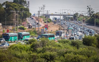 סוכל פיגוע: חשוד נעצר בכביש ירושלים תל אביב