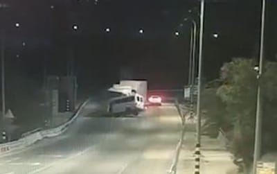 תיעוד קשה: רגע התאונה הקטלנית בכביש 90. צפו