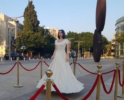 פסל של מירי רגב הוצב בכיכר 'הבימה' בתל אביב