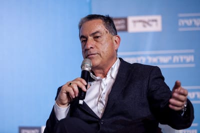 גדעון לוי נגד חבריו למחנה: "השנאה לנתניהו מופרזת"