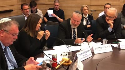 מנדלבליט: "חומר החקירה הגיע אלי רק ביום חמישי"
