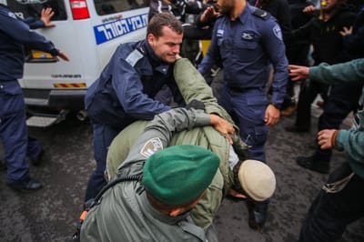 עימותים בהפגנה למען הנערים שעצר השב"כ