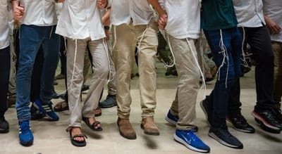 אסטרטגיה פוליטית: הקרב על הקולות הסרוגים