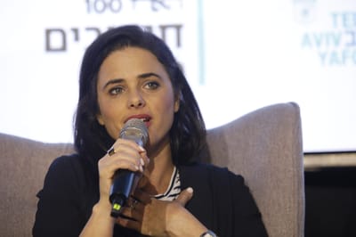 שקד מאיימת: "אם גנץ יהיה רה"מ – אמרר לו את החיים"
