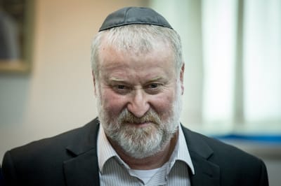 מנדלבליט סירב לדרישת בנט לכנס את הקבינט