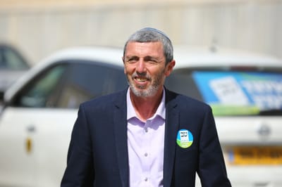 הרב פרץ לנתניהו: "מבקשים את החינוך והמשפטים"