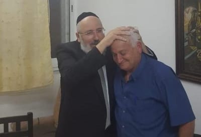 לפני השבעתו אלון שוסטר זכה 'לברכת כהן' להצלחה