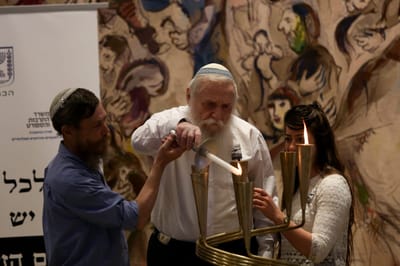 הרב דרוקמן ומשפחתו לסרוגים: "עצם הזיכרון מרגש"