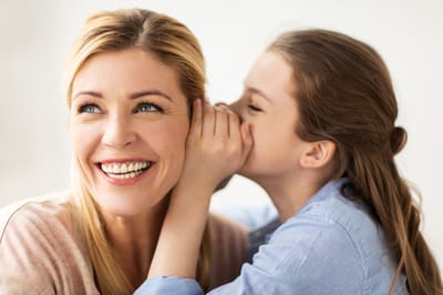 אמהות זה בשבילכן: איך מדברים עם הילדה על וסת?